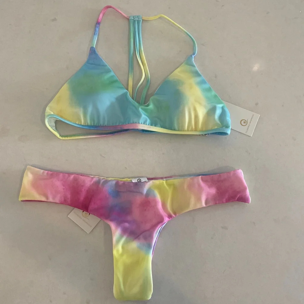 Plumeria Rainbow Tie-Dye Bikini Set Triangle Top & Cheeky Bottoms NWT M & L - Picture 1 of 7